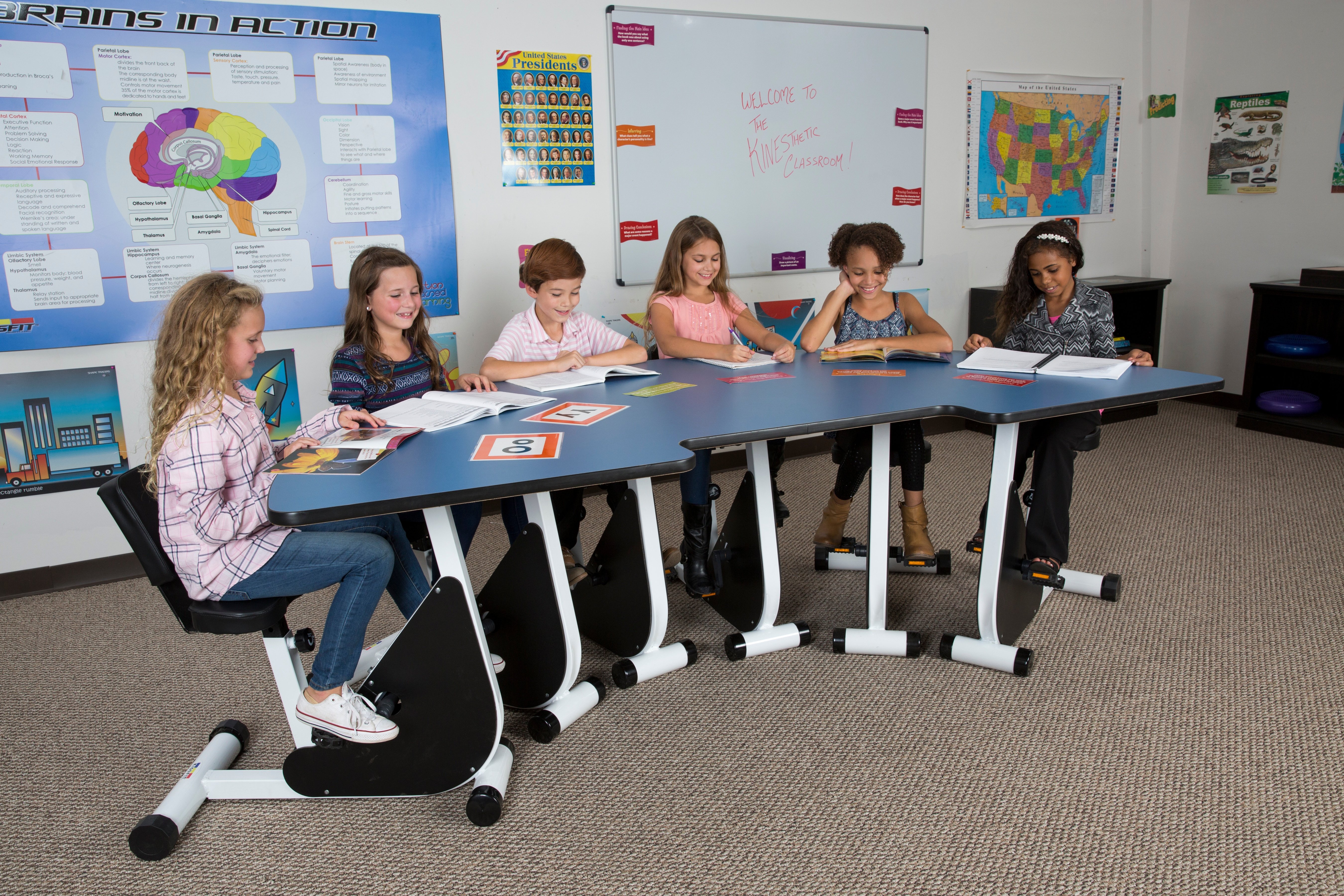 kids classroom desk